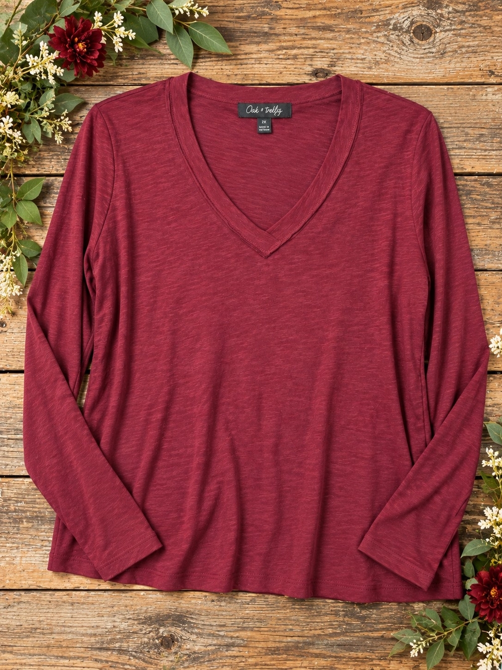 Oak & Trellis Women’s 2X Burgundy V-Neck Long Sleeve Top NWT